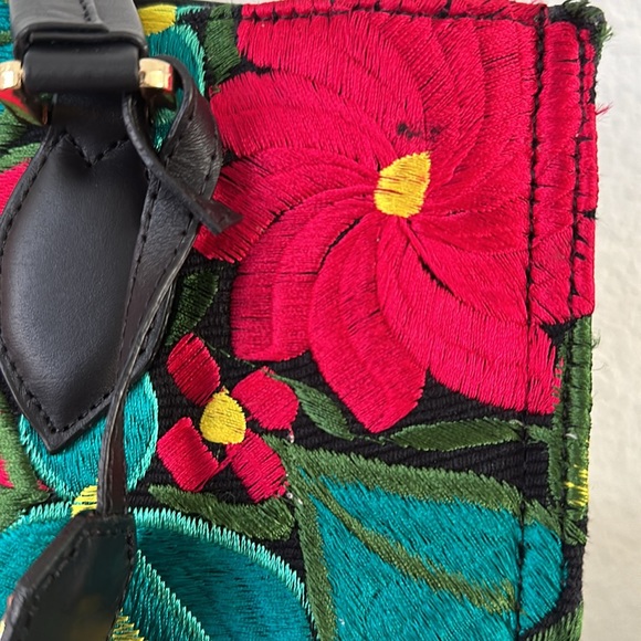 NWOT Embroidered Purse/HandBag - Picture 14 of 16